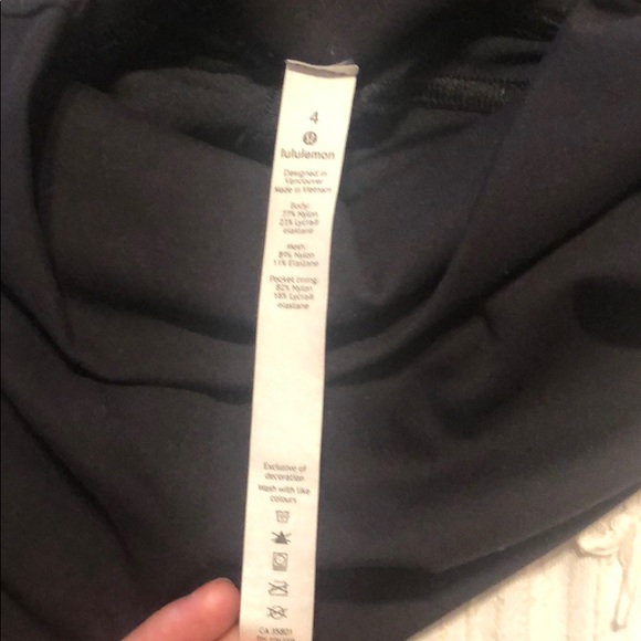 Black LuluLemon leggings! - Picture 2 of 2